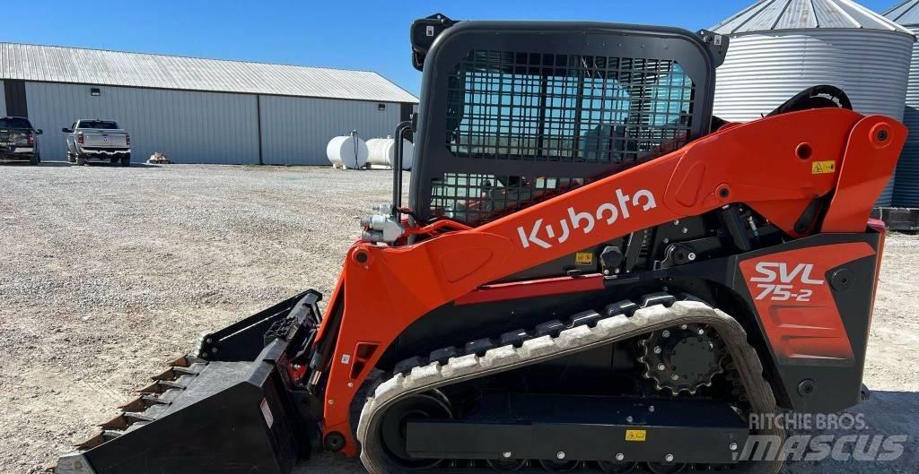Kubota SVL75-2 Мини-погрузчики