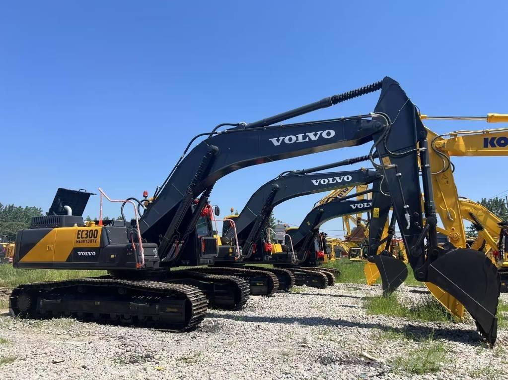 Volvo EC300 Гусеничные экскаваторы