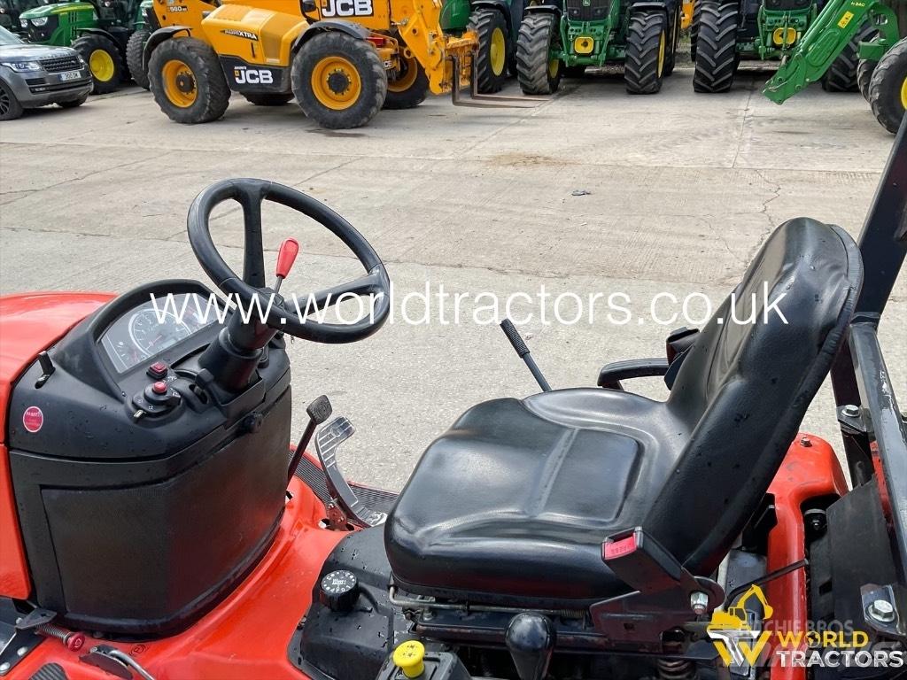 Kubota G261 Самоходные газонокосилки