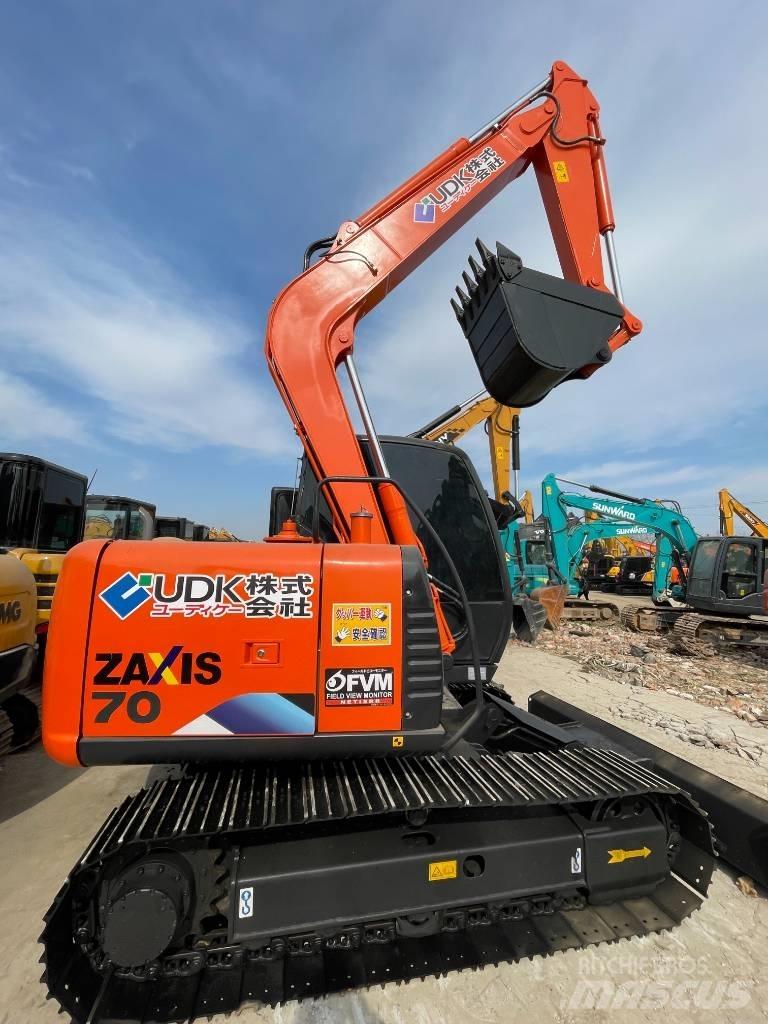 Hitachi ZAX 70 Мини-экскаваторы