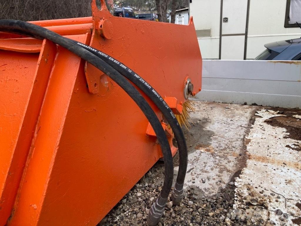 M3 BS 155 STD Навесные щетки