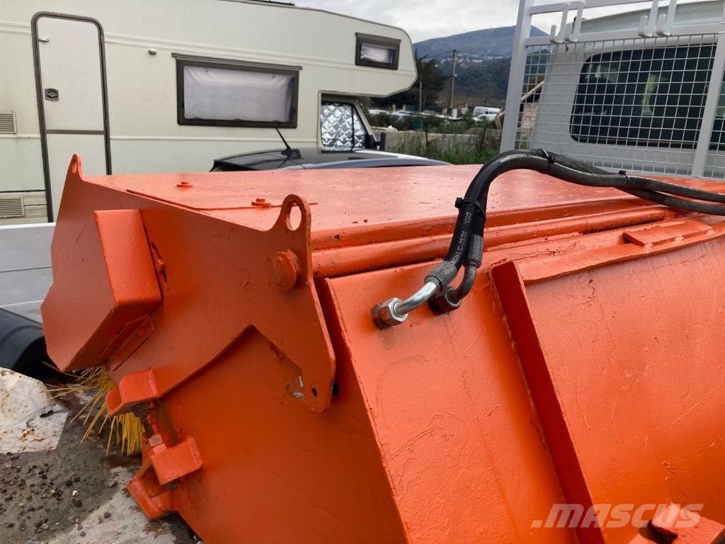 M3 BS 155 STD Навесные щетки