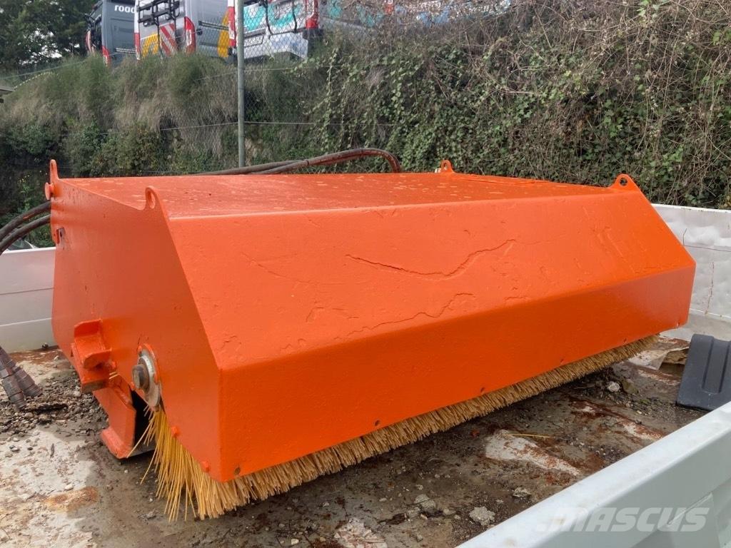 M3 BS 155 STD Навесные щетки