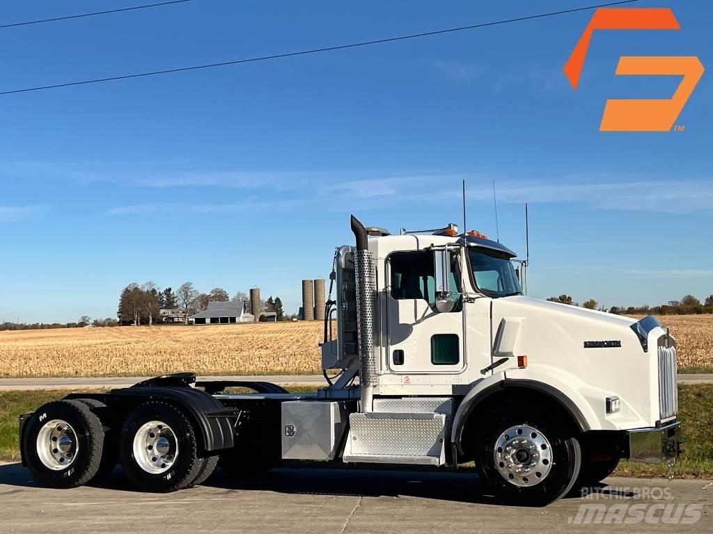 Kenworth T 800 Седельные тягачи