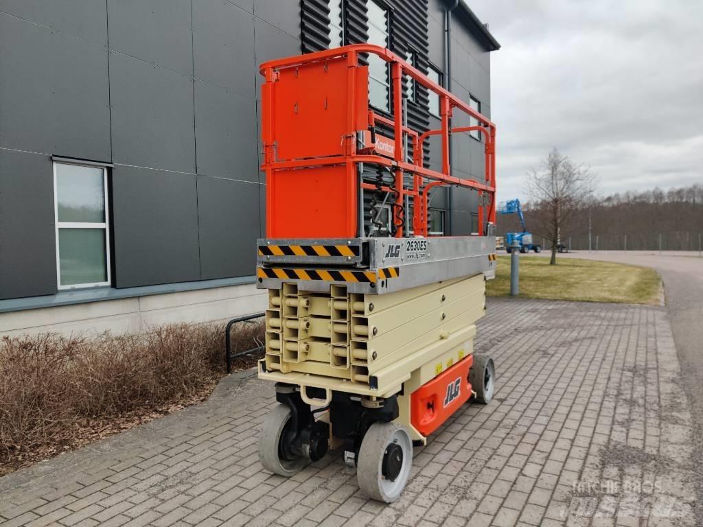 JLG 2630 ES Saxlift Ножничные подъемники