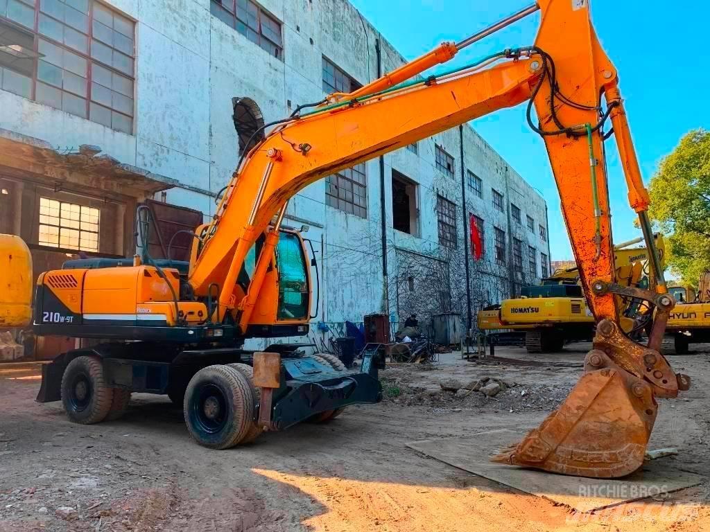 Hyundai R210W-9T Гусеничные экскаваторы