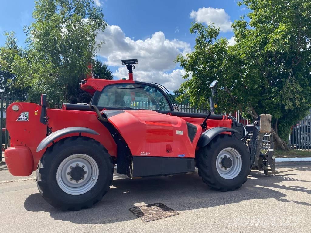 Manitou MT 1440 Телескопические погрузчики