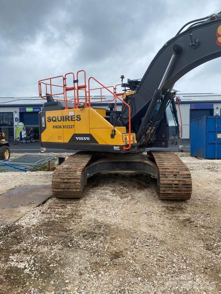 Volvo EC250 E L Гусеничные экскаваторы