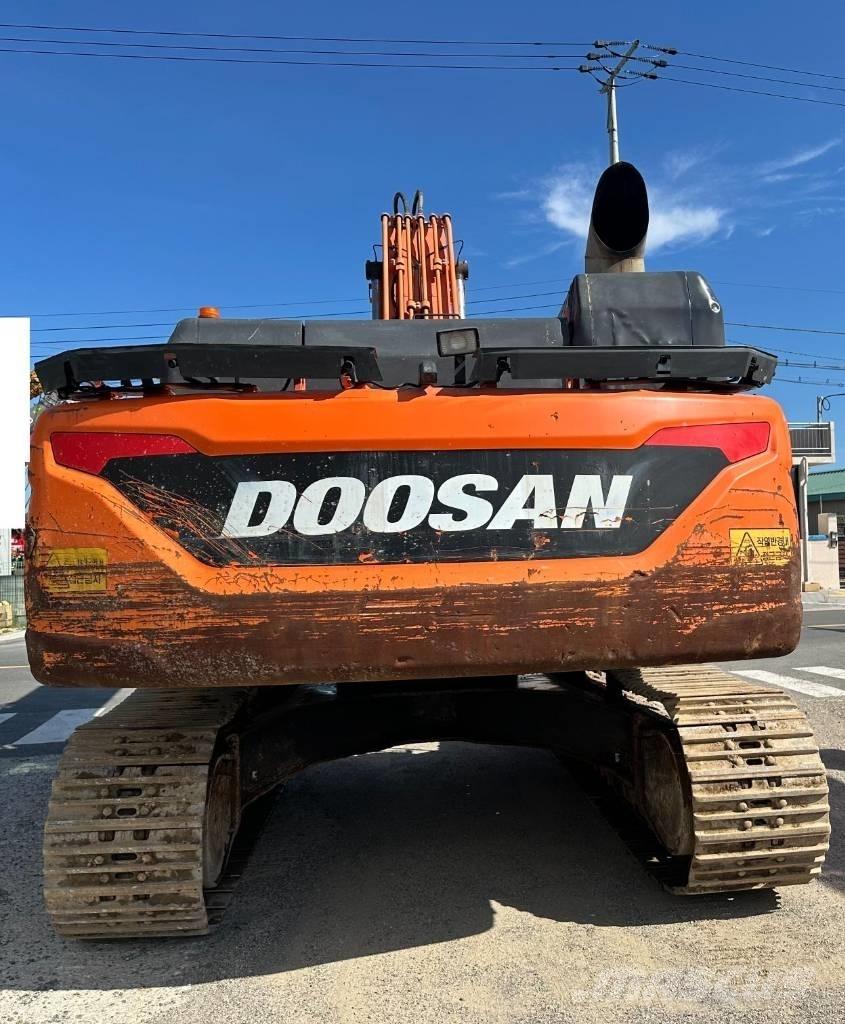 Doosan DX 300 LC-3 Гусеничные экскаваторы