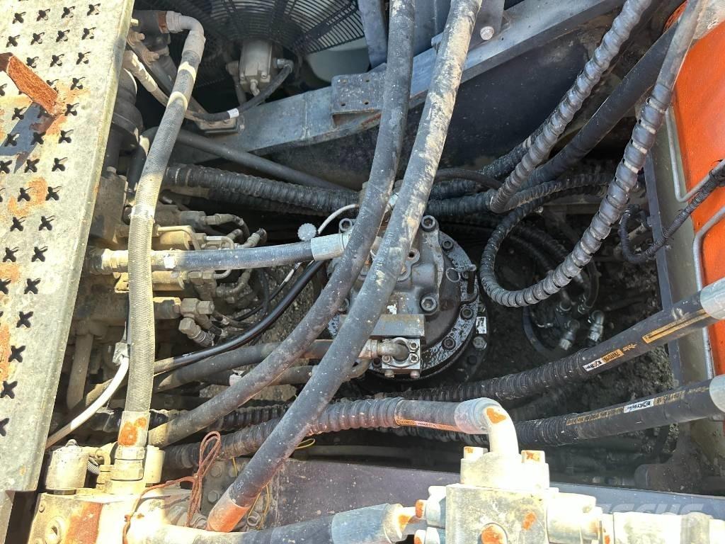 Doosan DX 300 LC-3 Гусеничные экскаваторы