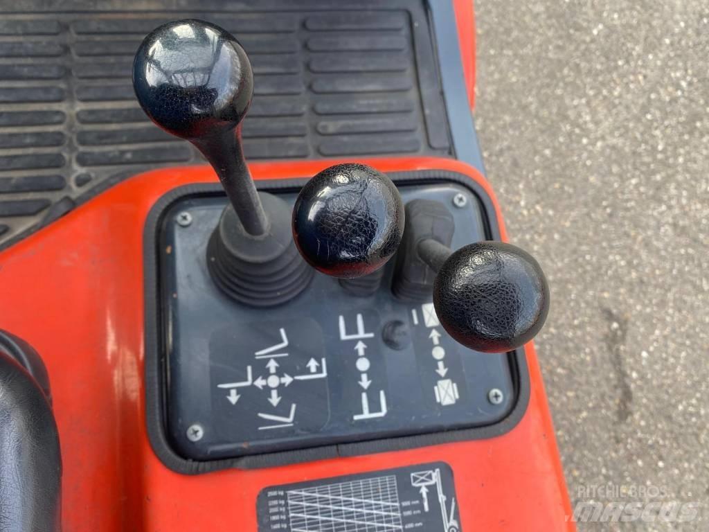 Linde H25T Газовые погрузчики