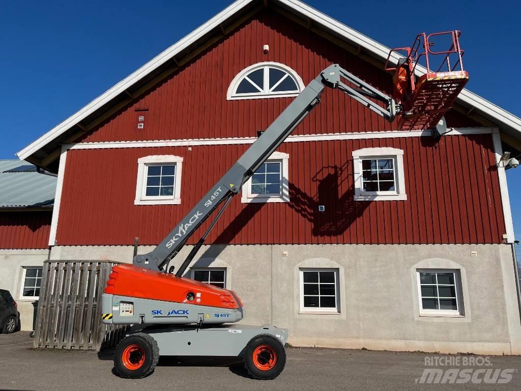 SkyJack SJ 45 T Телескопические подъемники