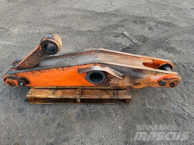 Daewoo Mega 400 V Ковши