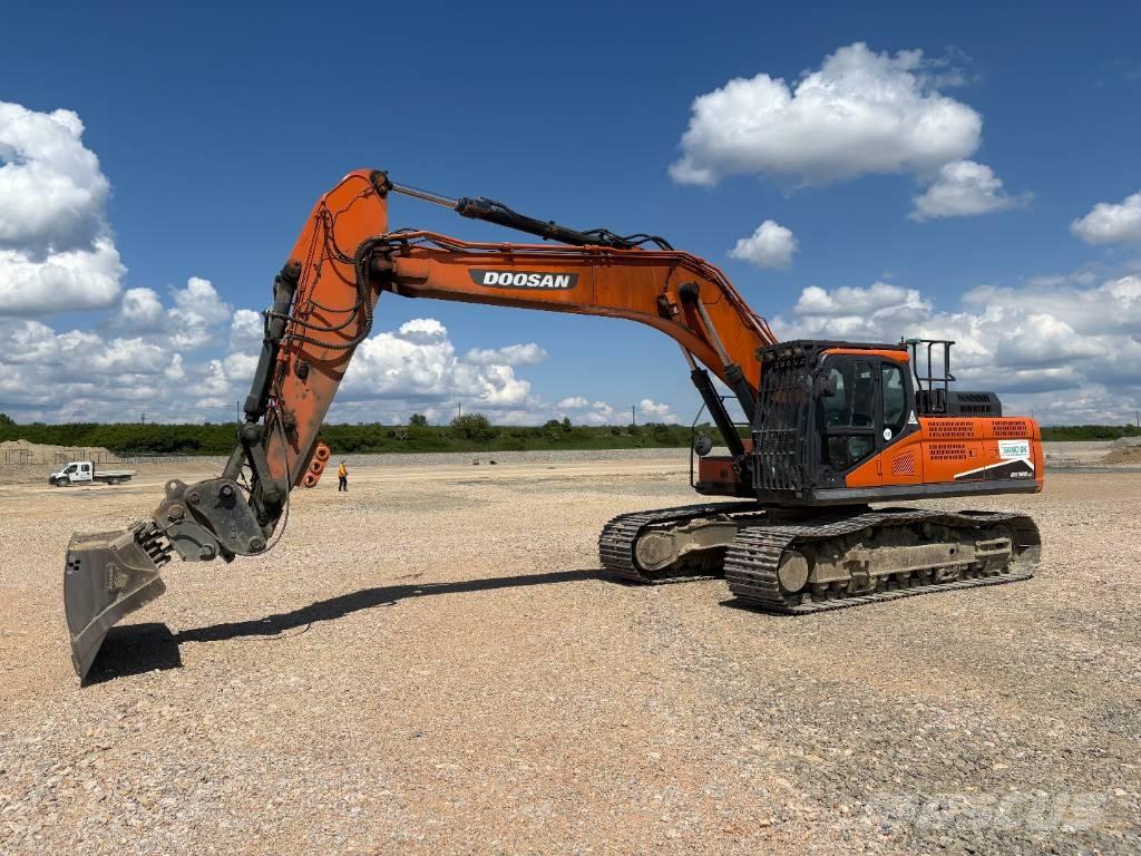 Doosan DX 300 LC-5 Гусеничные экскаваторы