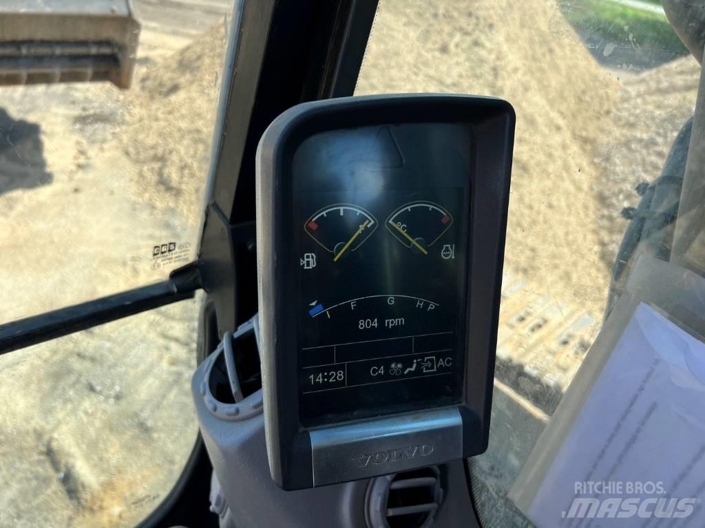 Volvo EC 300 D L Гусеничные экскаваторы