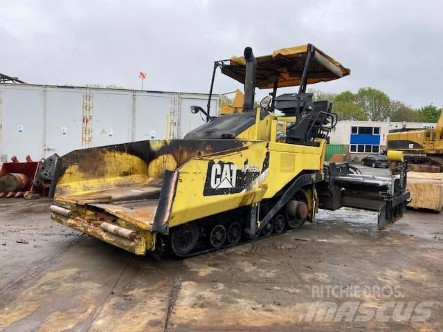 CAT AP 655 D Асфальтоукладчики