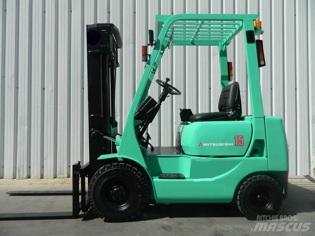 Mitsubishi FD15 Дизельные погрузчики