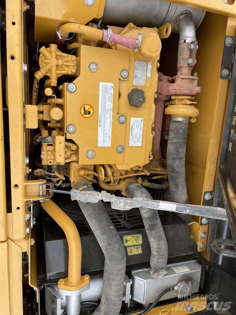 CAT 313GC Гусеничные экскаваторы