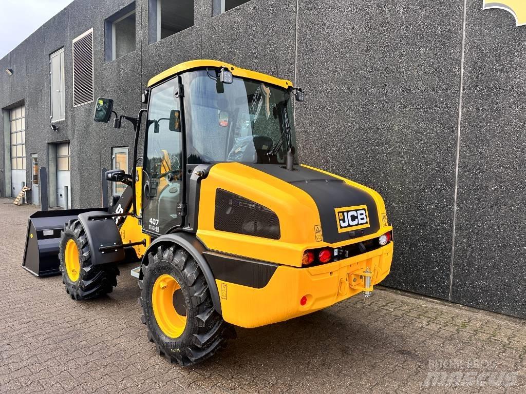 JCB 407 Фронтальные погрузчики