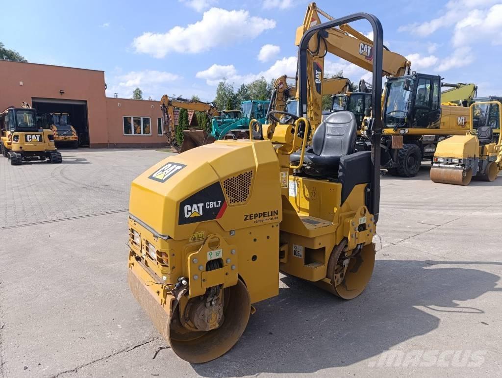 CAT CB 1.7 Катки тротуарные