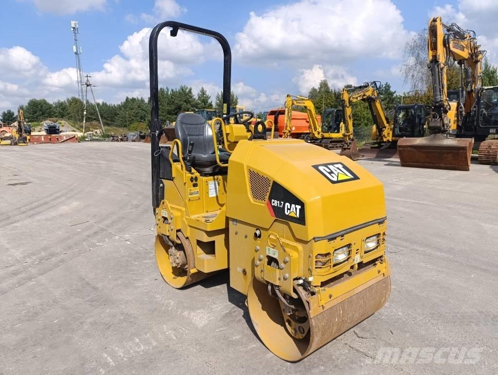 CAT CB 1.7 Катки тротуарные