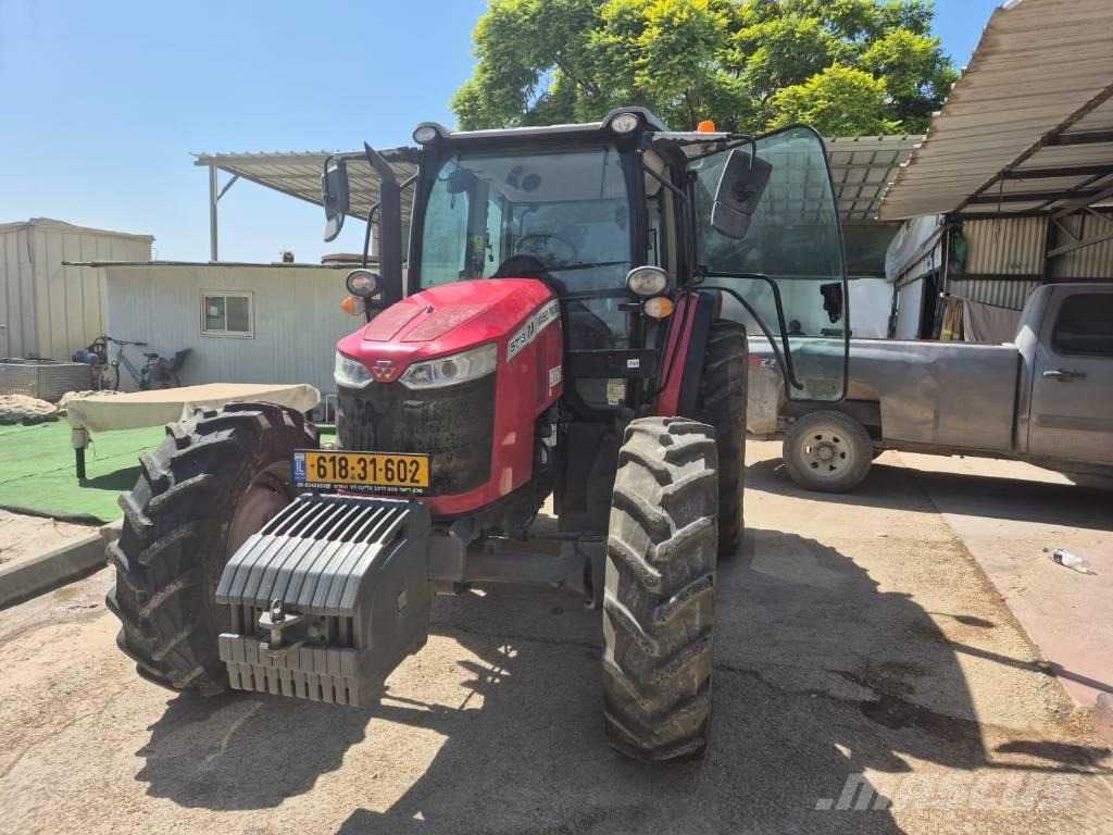 Massey Ferguson 5713 Трактора