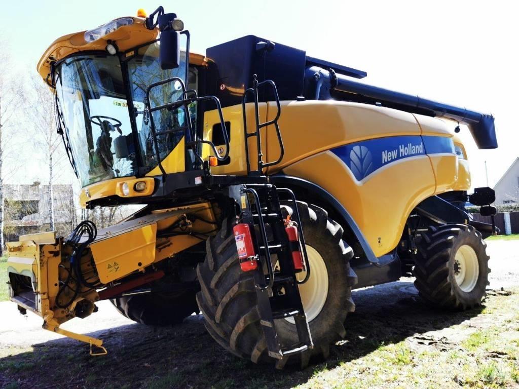 New Holland CX 8090 Зерноуборочные комбайны