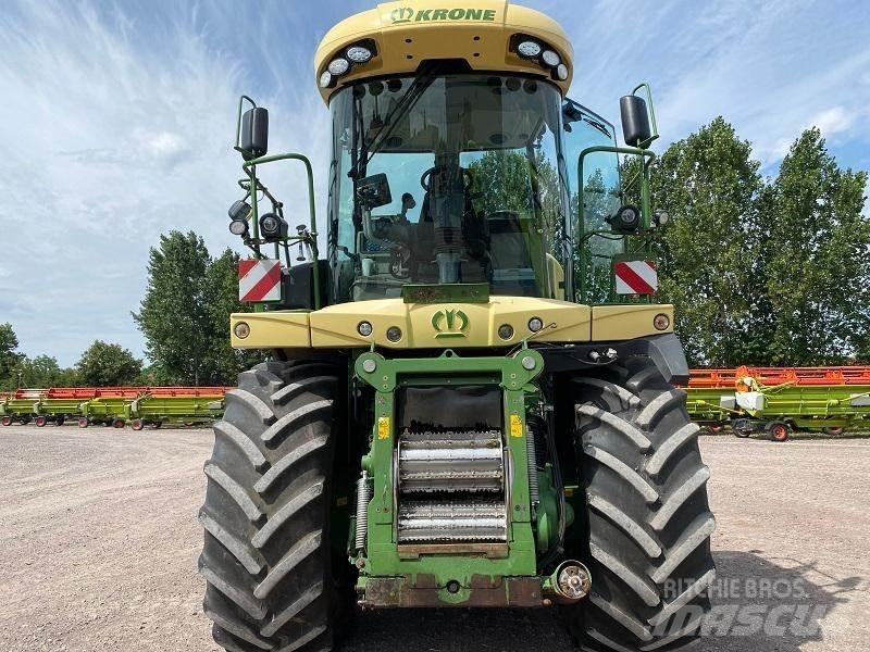 Krone BIG X 630 Самоходные кормоуборочные комбайны