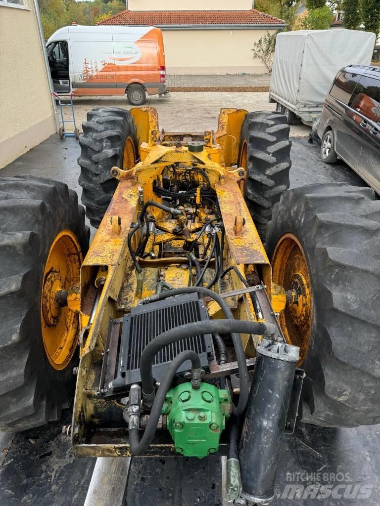 John Deere 540 B Трелевочные трактора
