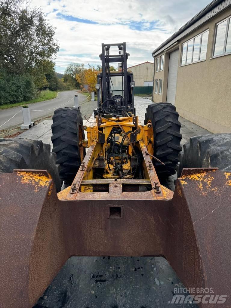 John Deere 540 B Трелевочные трактора