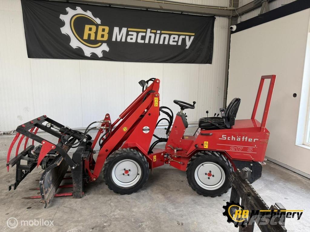 Schäffer 217 S Фронтальные погрузчики