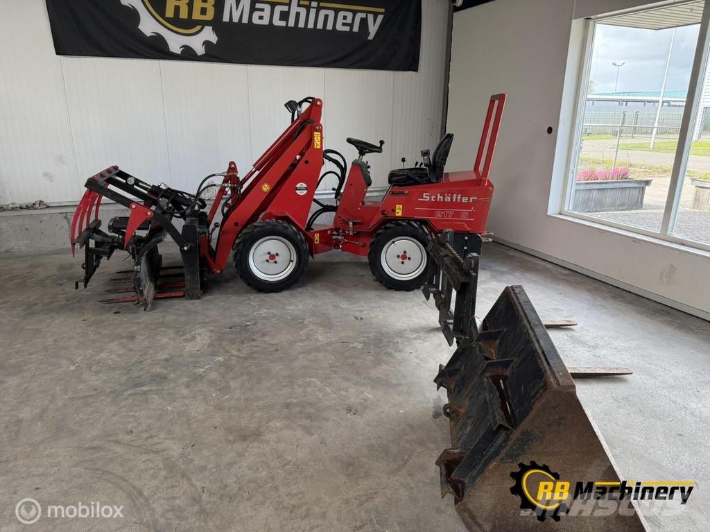 Schäffer 217 S Фронтальные погрузчики