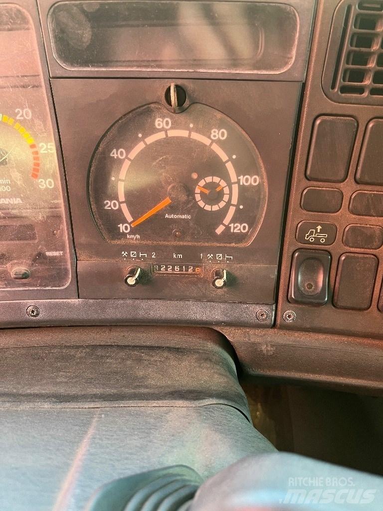 Scania P 94 L 310 Седельные тягачи