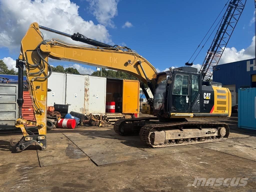 CAT 323 F L Гусеничные экскаваторы