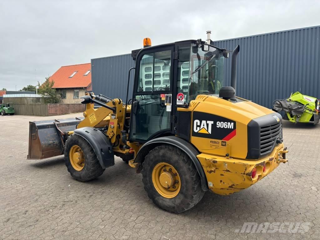 CAT 906 M Фронтальные погрузчики