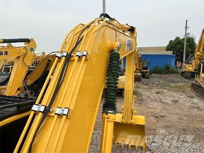 Komatsu PC 240 Гусеничные экскаваторы