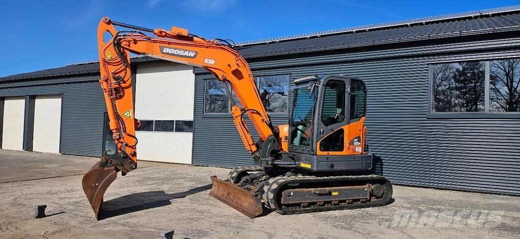 Doosan DX 85r -3 Малые экскаваторы 7т-12т