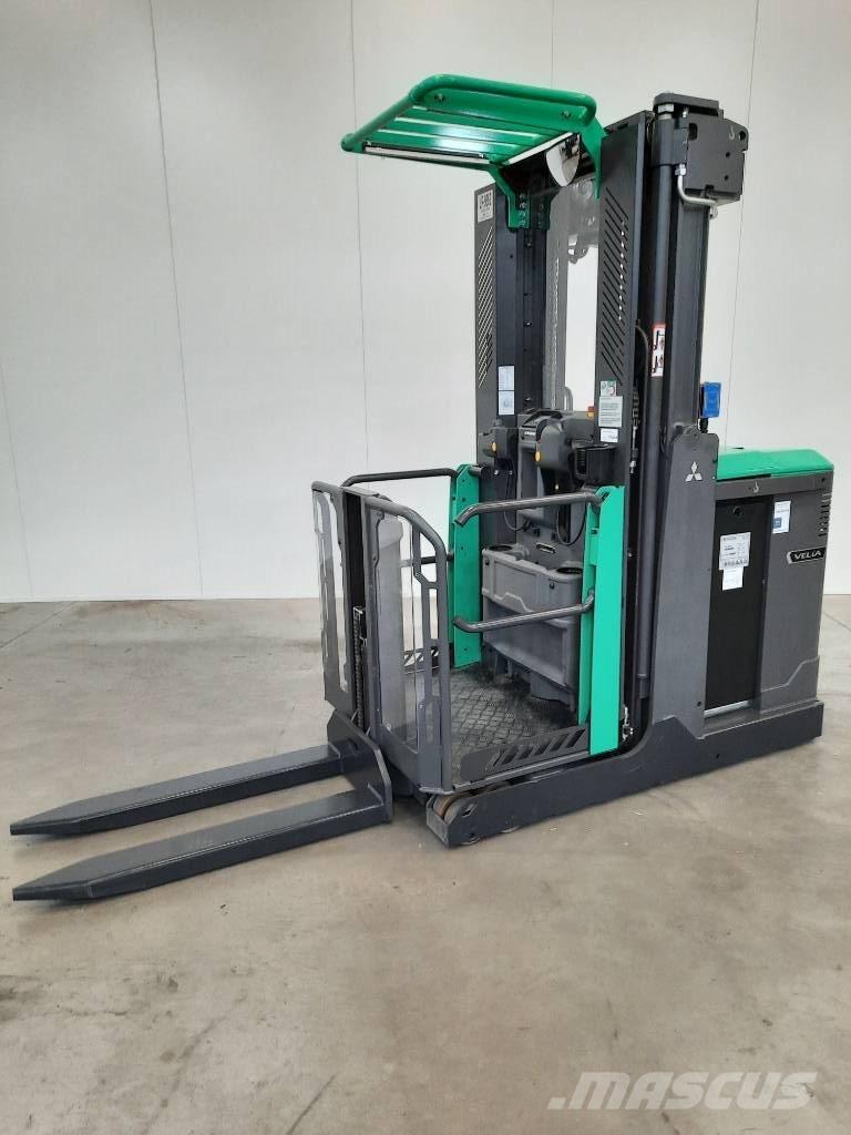 Mitsubishi OPBM10P Высотные комплектовщики