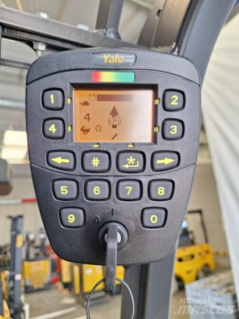 Yale ERP 30 VL Электропогрузчики