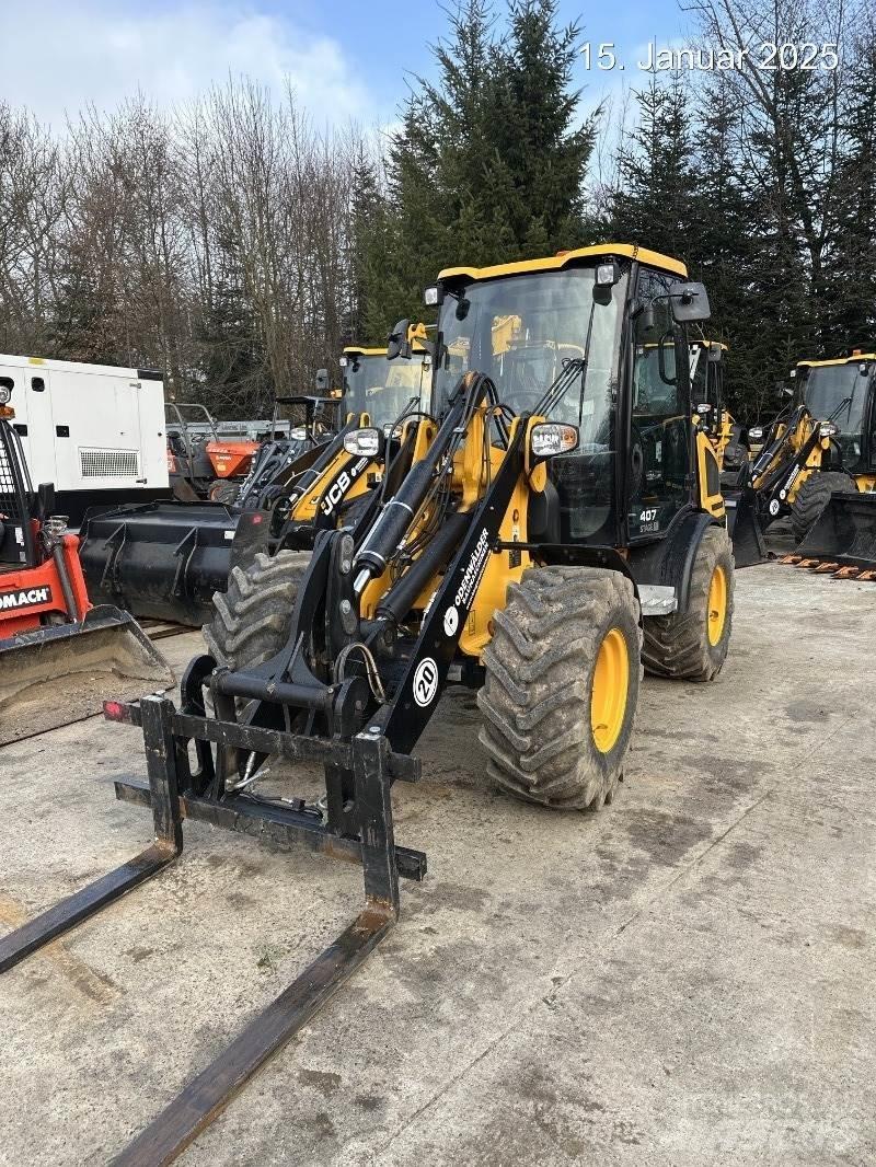 JCB 407 Фронтальные погрузчики