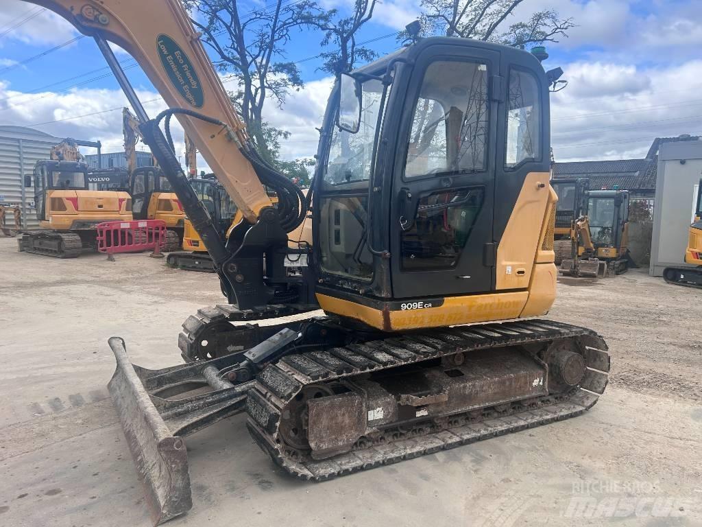 LiuGong 909 ECR Малые экскаваторы 7т-12т