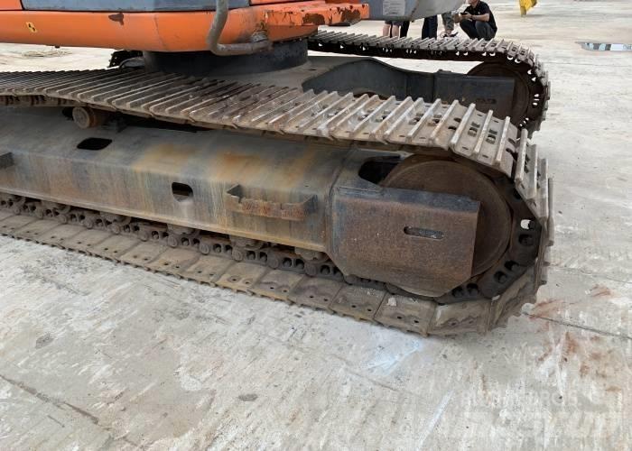 Hitachi ZX 125 Гусеничные экскаваторы