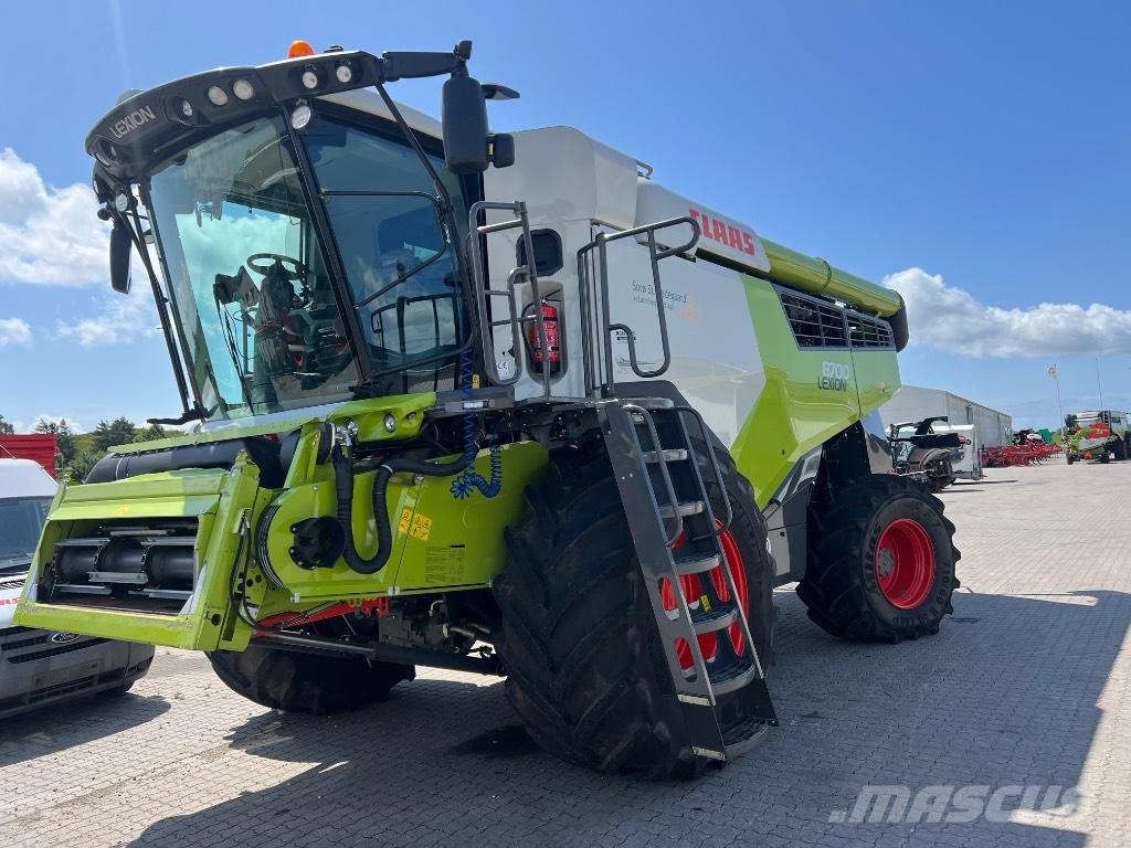 CLAAS Lexion 8700 Зерноуборочные комбайны