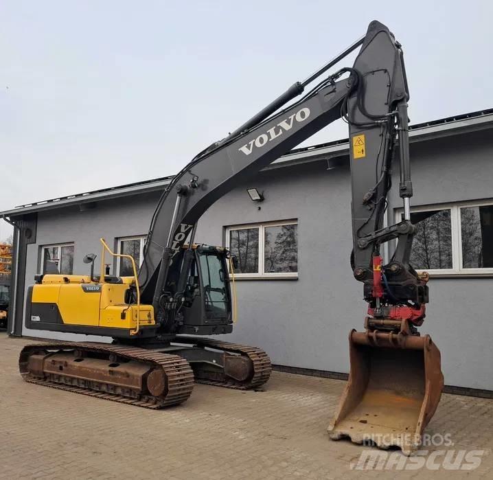 Volvo EC 220 DL Гусеничные экскаваторы