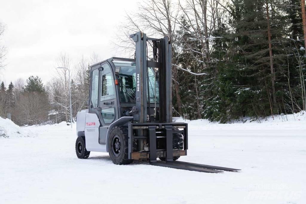 Nissan WG1F4A50Y Дизельные погрузчики