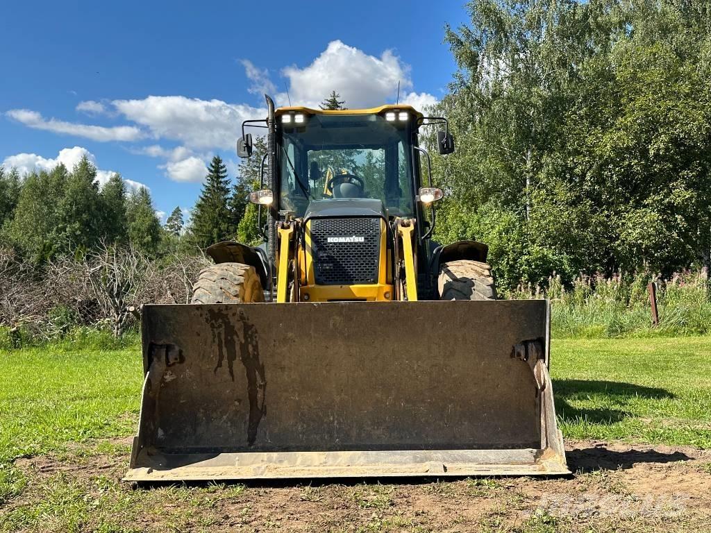 Komatsu WB 97 S-8 Экскаваторы-погрузчики