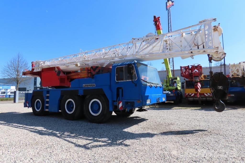 Liebherr LTM 1050-1 Автокраны