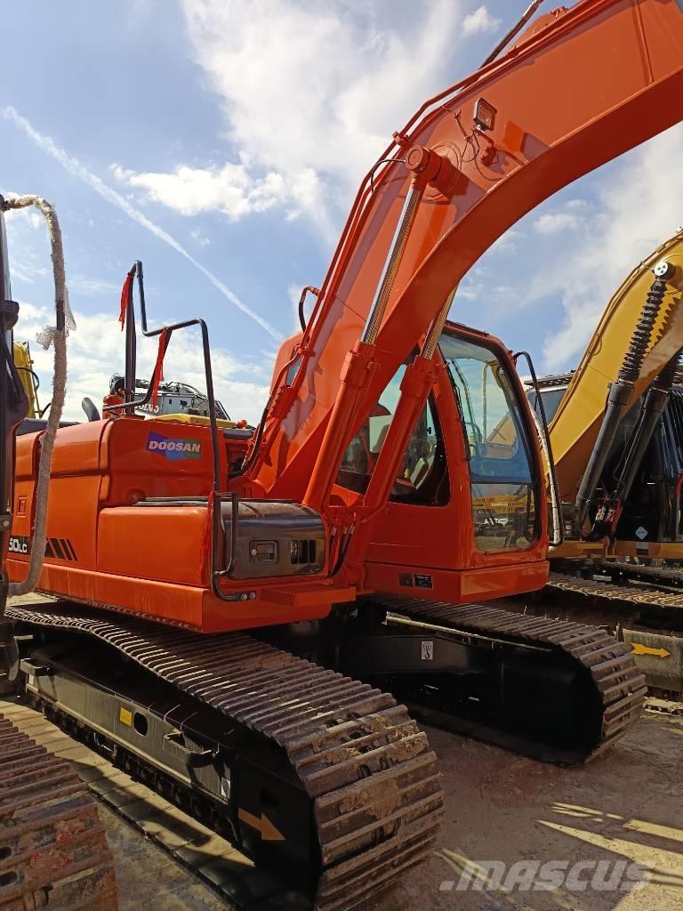 Doosan DX 150LC Гусеничные экскаваторы