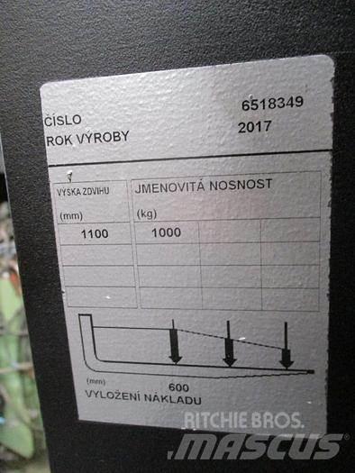 Toyota OSE 100W Горизонтальные комплектовщики