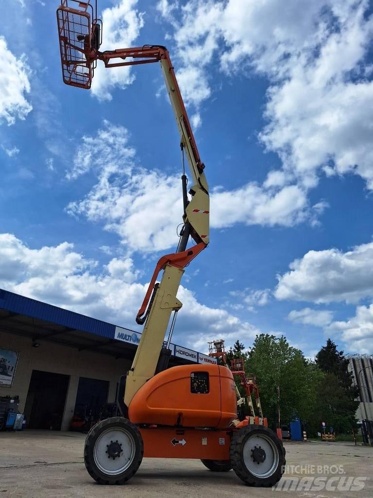 JLG 600 AJ Коленчатые подъемники
